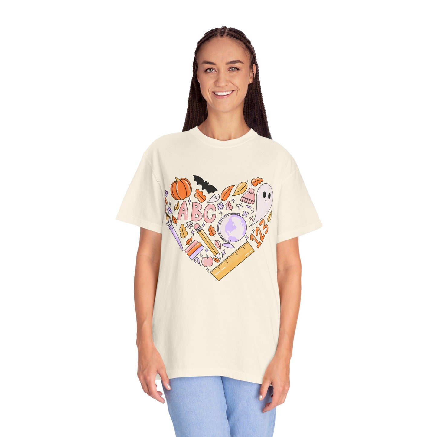 Teachers Love Halloween Tee