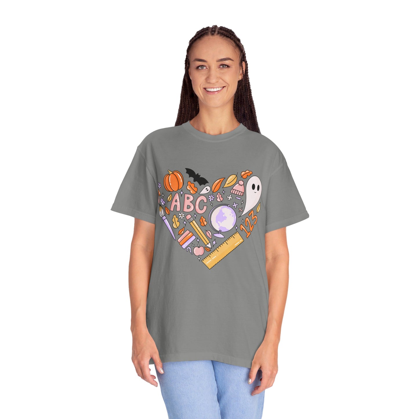 Teachers Love Halloween Tee