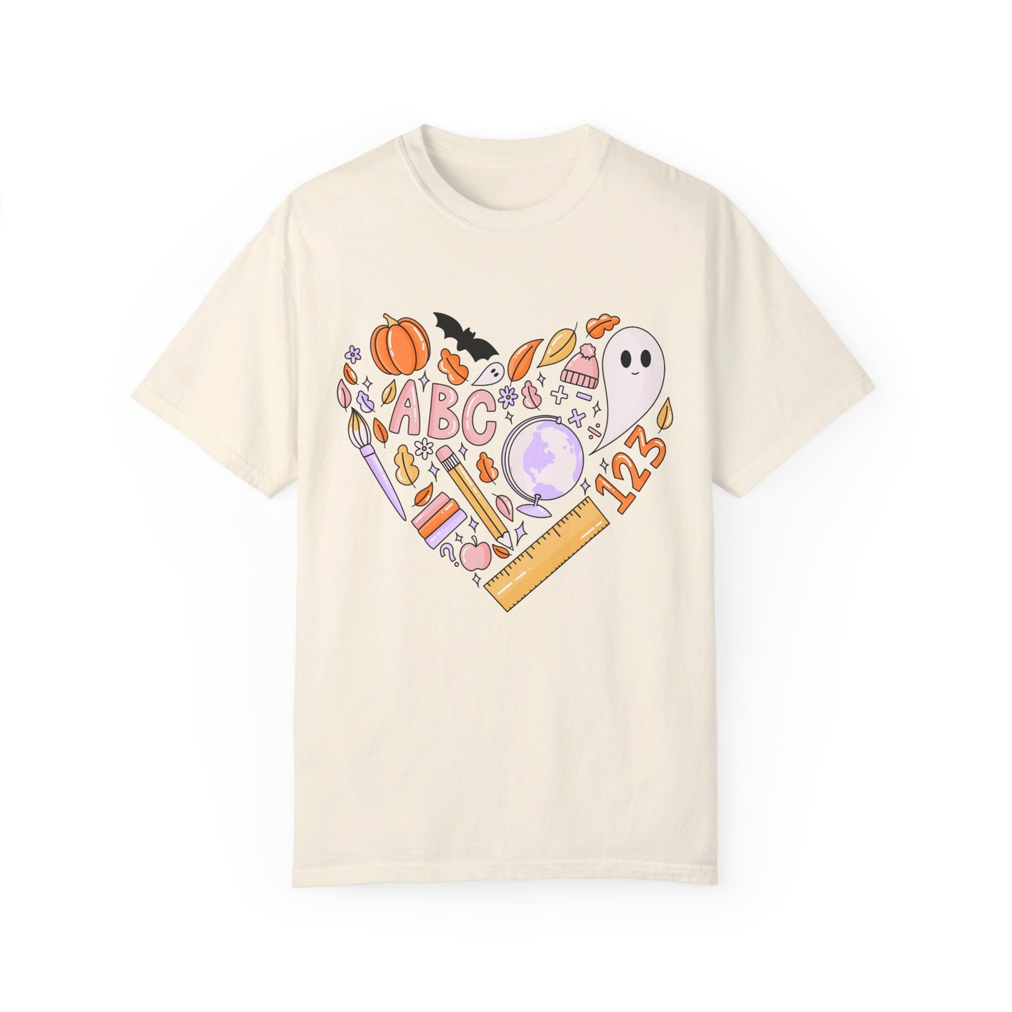 Teachers Love Halloween Tee