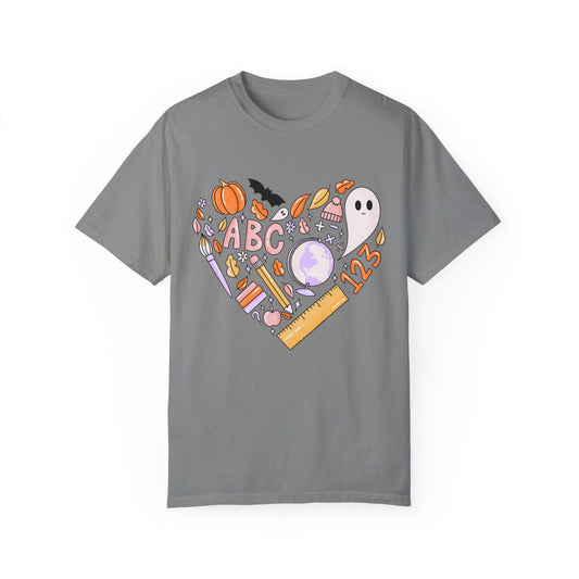 Teachers Love Halloween Tee