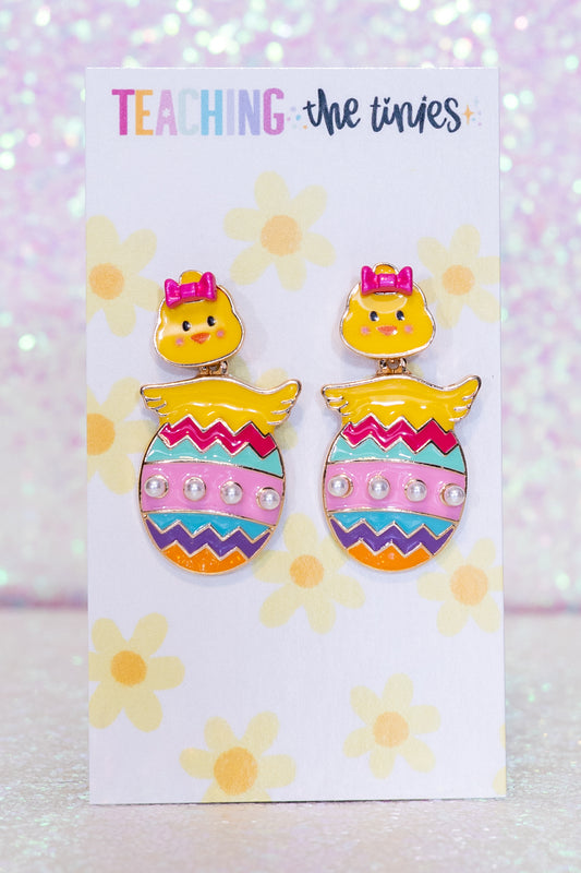 Chicks Love Easter Earrings